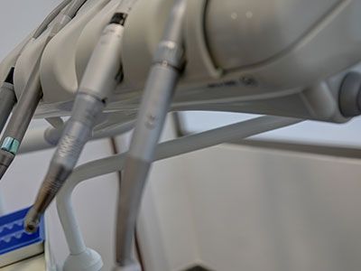 Clínica Dental Moradent herramientas para dentista