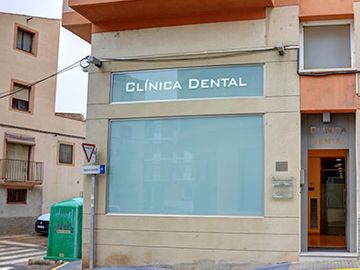 Clínica Dental Moradent Exterior